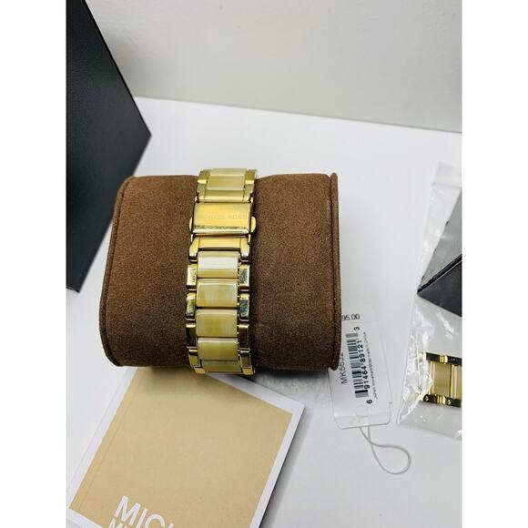 Michael Kors Parker MK5632 Women StainlessSteel Pave Crystal Quartz Watch BC742
